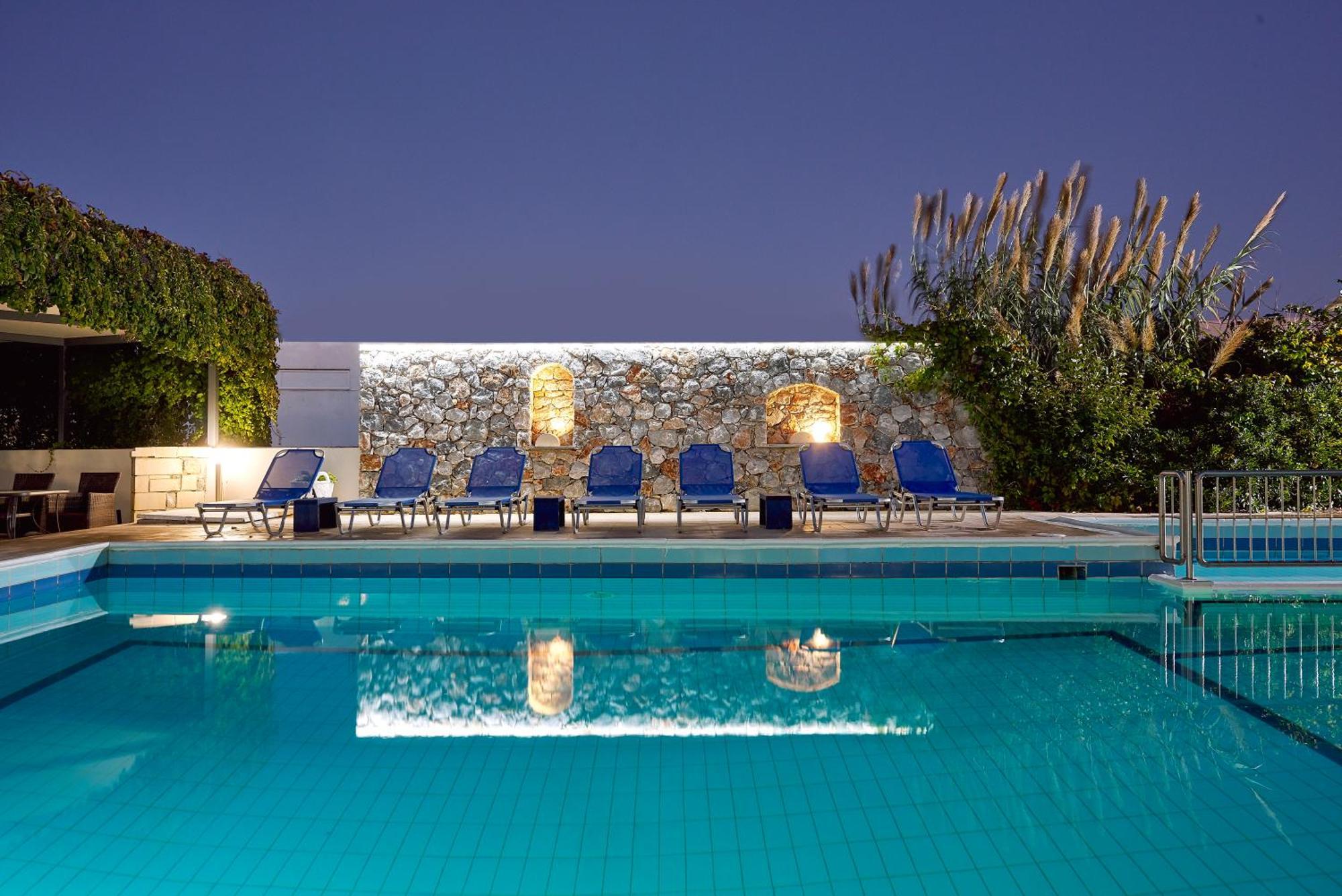 Eva Suites & Apartments Agia Marina  Ngoại thất bức ảnh